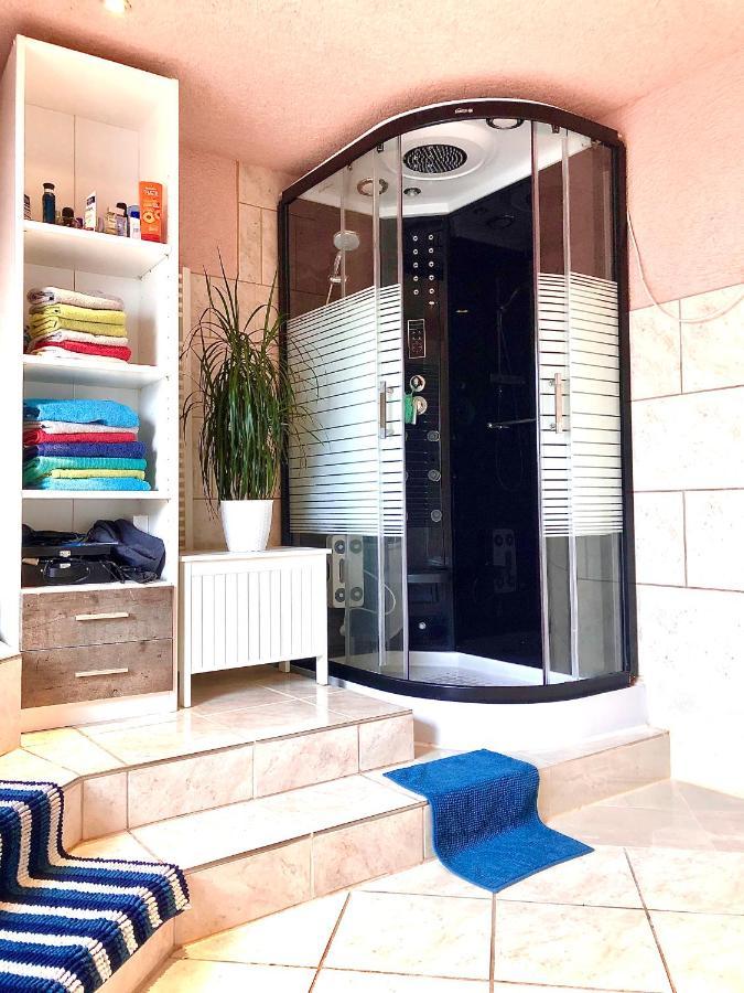 #World Ferienwohnung 슈코이디츠 외부 사진